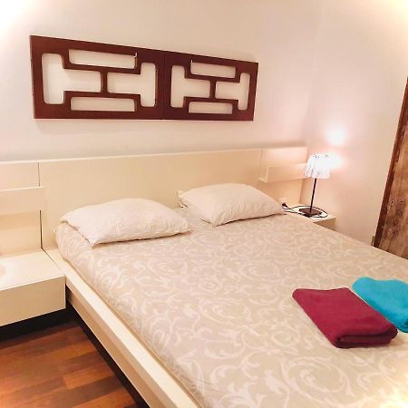 바르셀로나 022 Apartamento 1-1 아파트 외부 사진