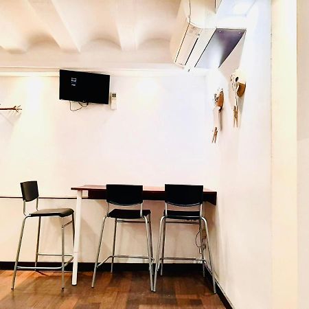 바르셀로나 022 Apartamento 1-1 아파트 외부 사진