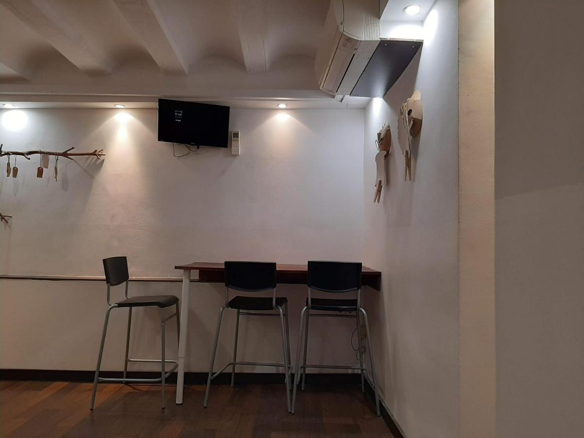 바르셀로나 022 Apartamento 1-1 아파트 외부 사진